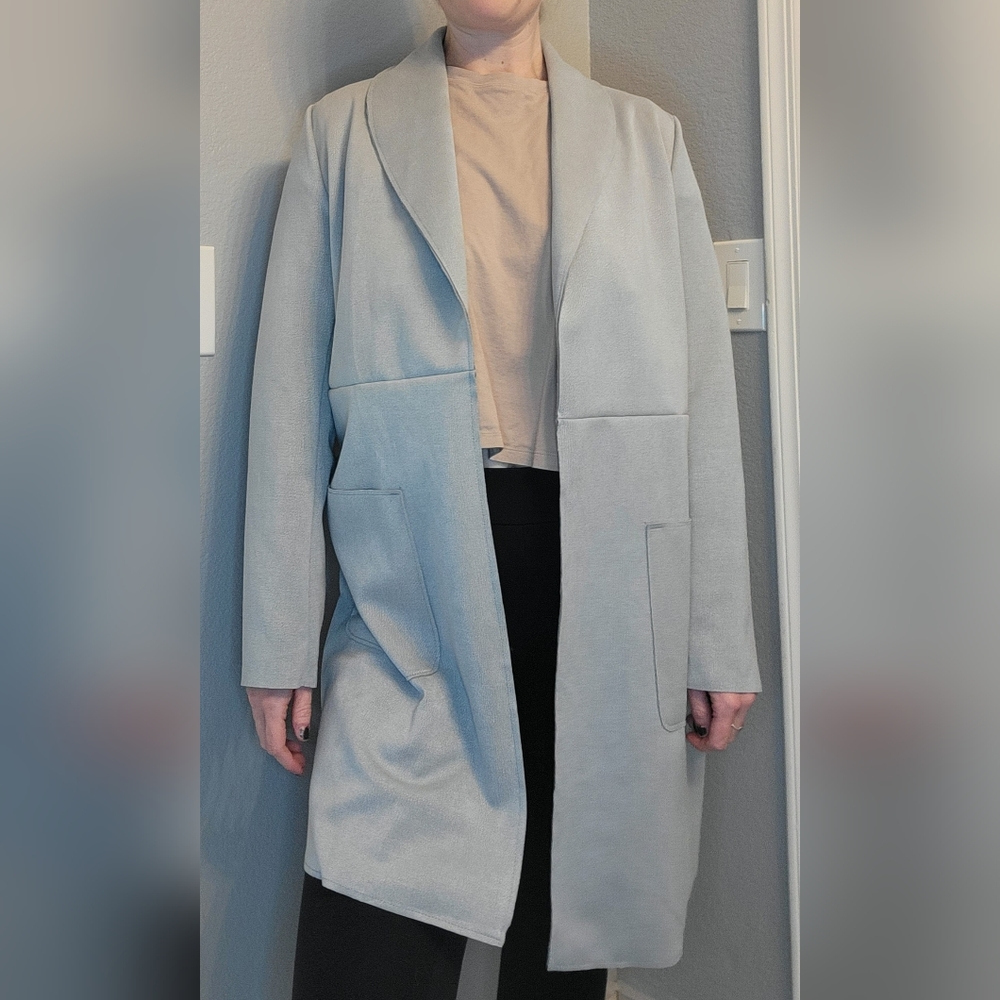 Story On Long Coat w/ pockets Women's sz L
